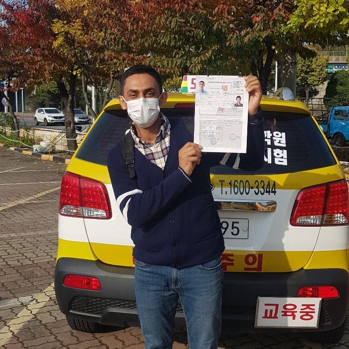 SDA English-programme graduate after passing the Korean road driving test