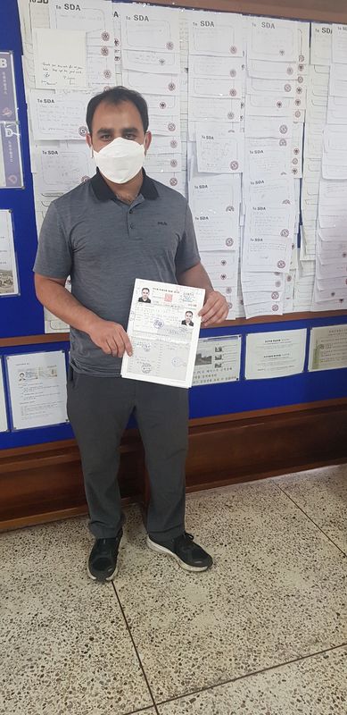 Foreign resident with a Korean driver's licence issued the same day at SDA in Anyang