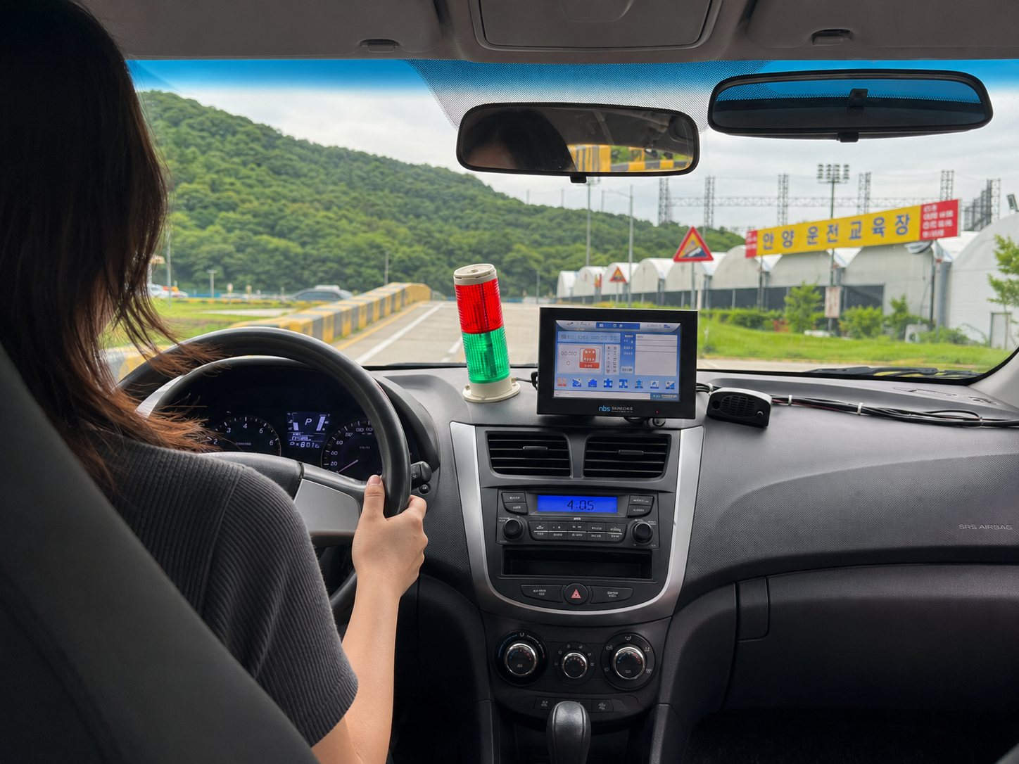 English road driving lesson for a foreign licence holder near Seoul